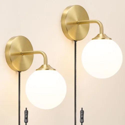 Miniatura 9 de Juego de 2 apliques de pared blancos enchufables, lámpara de pared moderna con cable de enchufe, aplique de madera con pantalla de metal martillado