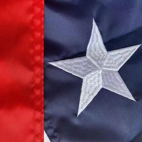 Miniatura 2 de Jayus Bandera de Estados Unidos bordada de 1.5 x 3 pies, bandera plisada de Estados Unidos con estrellas bordadas, bandera patriótica de medio