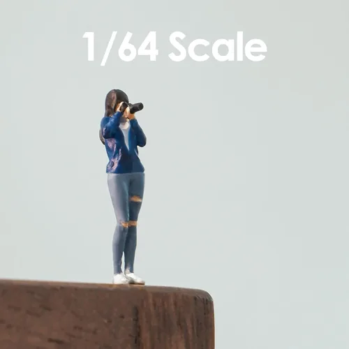 Miniatura 4 de kivcmds Figura pintada a escala 1:64, mini modelo, trenes, arquitectónico, figuras de personas de plástico, fotógrafa de pie, modelo de niña