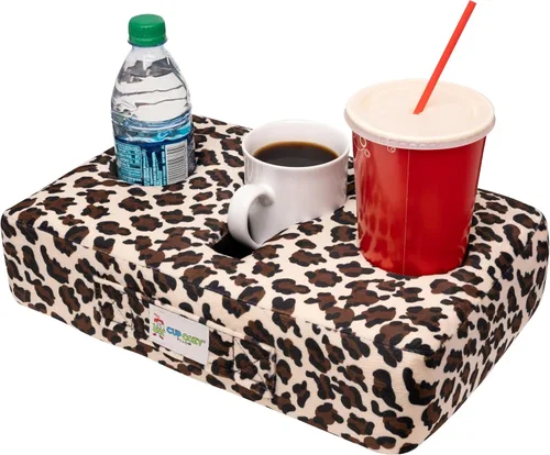 Miniatura 15 de Cup Cozy Pillow (amarillo) como se ve en la televisión, el mejor portavasos del mundo. Mantén tus bebidas cerca y evita derrames. Utilízalo