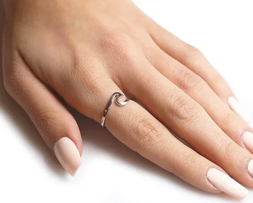 Miniatura 5 de CloseoutWarehouse Anillo de plata de ley 925 con diseño de ondas (tamaño 2-15, opciones de color)