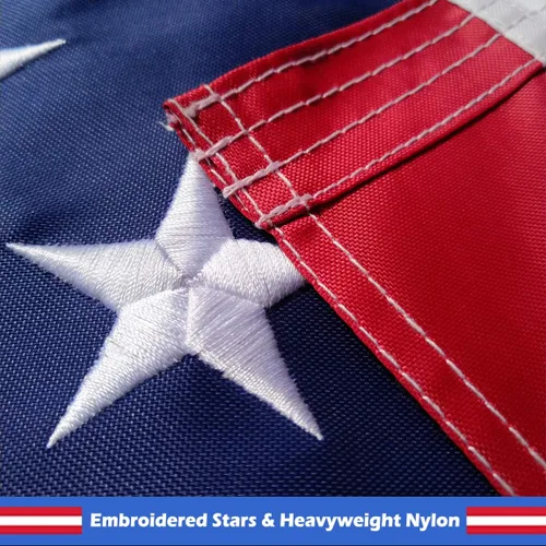 Miniatura 6 de Bandera estadounidense bordada de 2 x 3 pies, banderas de nailon 300D para exteriores con estrellas bordadas, rayas cosidas y ojales de latón. La