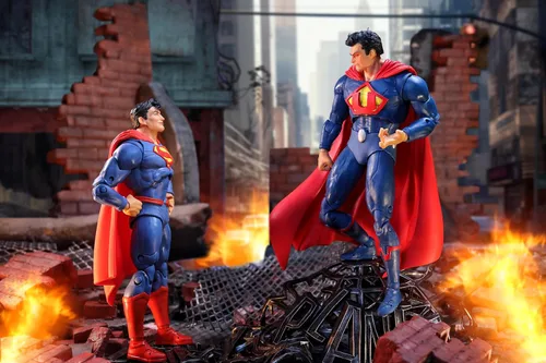 Miniatura 3 de McFarlane Toys - DC Multiverse Superman vs Superman de la Tierra-3 con Atomica 7in Figura 2pk