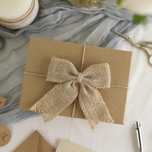 Miniatura 3 de AIMUDI Lazos de arpillera natural, regalo rústico, corona de Navidad y decoración de boda, pequeños lazos de arpillera de granja de 4 pulgadas