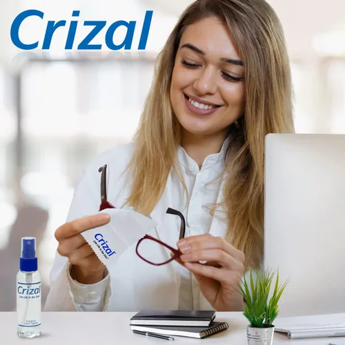 Miniatura 2 de Crizal Spray de limpieza de lentes de gafas, paquete de 10 (2 onzas), seguro para lentes con revestimiento AR, diseñado y probado por los expertos