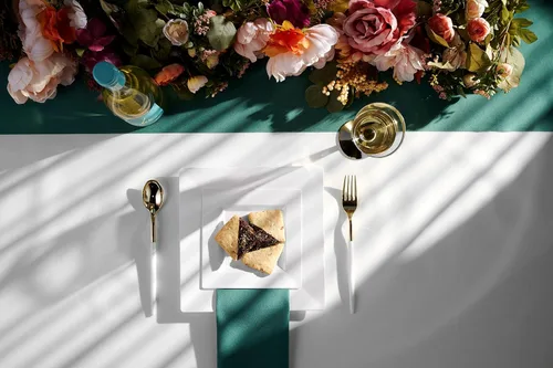 Miniatura 4 de BloominGoods 100 platos cuadrados desechables de plástico blanco, paquete de 100 platos cuadrados de plástico de 6.5 y 10 pulgadas de alta calidad