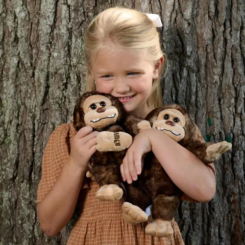Miniatura 3 de The Petting Zoo Bigfoot Girl - Peluche de animal de peluche, regalos para niños, animales salvajes de la vida silvestre, juguete de peluche de mono