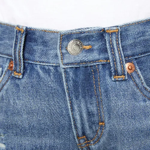 Miniatura 25 de Levi's Kids Girls Girlfriend Fit Short Shorts (Niños grandes)