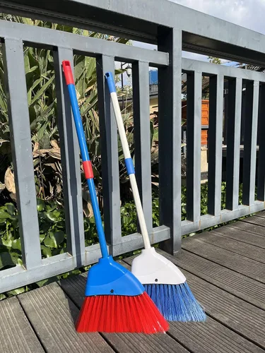 Miniatura 5 de Escoba para niños, herramienta de limpieza para niños, escoba pequeña retráctil para ayudante pequeño (azul + rojo)