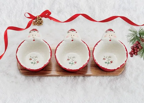 Miniatura 4 de Pfaltzgraff Winterberry Cuencos para Salsas de Papá Noel con Base de Madera, Juego de 3