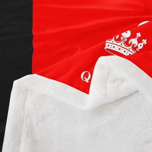 Miniatura 4 de Manfei Manta mullida con estampado de corona blanca, manta negra y roja para cama, sofá, decoración de habitación de niños y niñas (40 x 50 pulgadas)