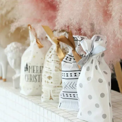 Miniatura 6 de Enjonar 24 bolsas de regalo de fiesta, bolsa de regalo plateada, bolsa de plástico con cordón para dulces, regalos