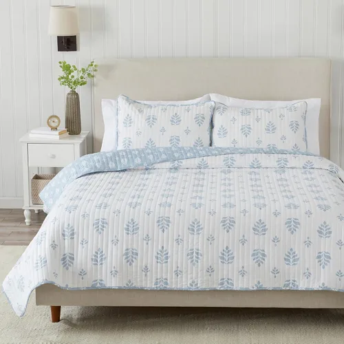 Miniatura 13 de Great Bay Home - Juego de colcha floral tamaño Full/Queen con fundas, juego de ropa de cama azul floral, para todas las estaciones, colcha ligera 06