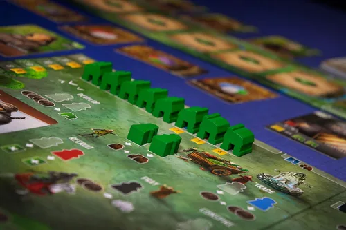 Miniatura 10 de Renegade Game Studios Paladins of The West Kingdom - Juego de mesa de estrategia, 1-4 jugadores, colocación de trabajadores, mayores de 12 años