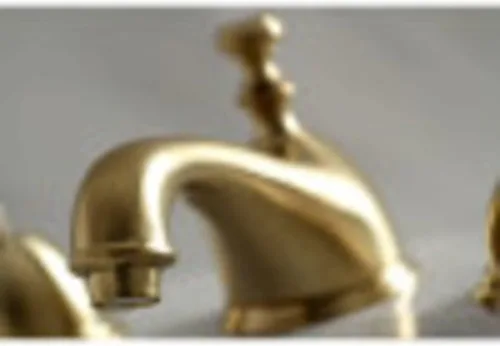 Miniatura 3 de Kingston Brass KS3961PX Restoration Grifo de lavabo generalizado con mango cruzado de porcelana, cromo pulido, centro ajustable de 8 pulgadas