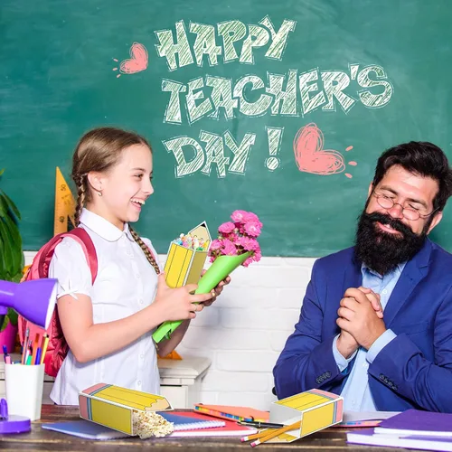Miniatura 7 de Harloon 24 cajas de dulces para lápices de regreso a clases, soportes para palomitas de maíz, bolsas de regalo para profesores, regalos de fiesta