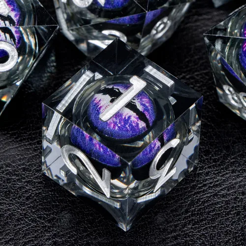 Miniatura 10 de Dragon Eye - Dados DND de núcleo líquido con caja, juego de dados poliédricos de borde afilado verde y azul de resina hechos a mano transparentes D