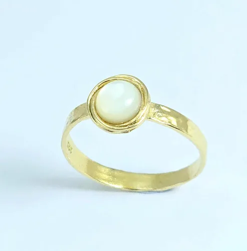 Miniatura 38 de Anillo de oro de piedras preciosas, anillo de piedra chapada en oro de 14 quilates, anillo de piedra apilable, anillo de oro de piedra pequeña