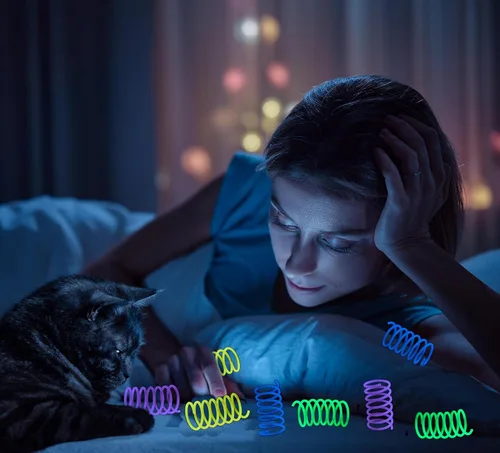 Miniatura 3 de Fashion's Talk 12 juguetes para gatos que brillan en la oscuridad para gatos de interior, juguetes interactivos de color gelatina para persecución