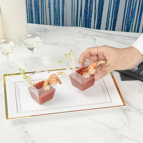 Miniatura 5 de Restaurantware - Tazas Kova de 5 onzas, 100 tazas cuadradas medianas para aperitivo: duradero, desechable, taza de parfait de plástico transparente