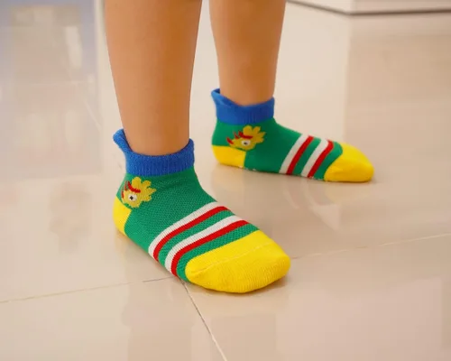 Miniatura 8 de RATIVE - Calcetines antideslizantes con agarre para bebés, niños y niñas