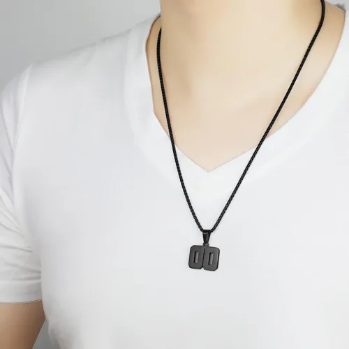 Miniatura 5 de Collar de números para niños y deportistas, cadena negra de acero inoxidable de 00 a 99, dije de dije personalizado para hombres, baloncesto