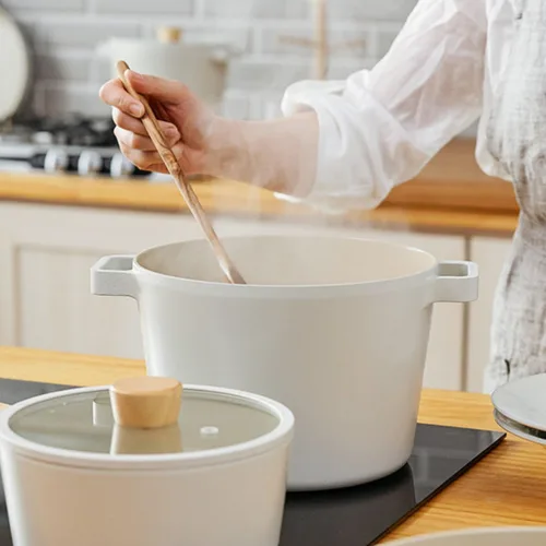 Miniatura 6 de Fika NEOFLAM FIKA - Olla profunda para estufas e inducción, tapa de vidrio con perilla de madera, fabricada en Corea