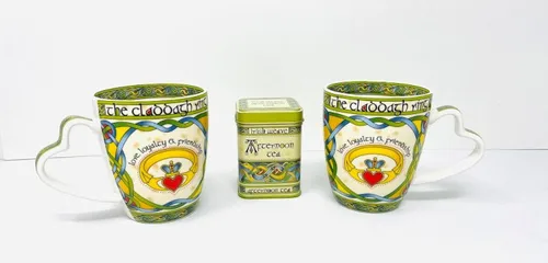 Royal Tara Irish Claddagh - Juego de dos tazas con caja irlandesa, capacidad de 12.8 fl oz/13 fl oz, soporte para bolsa de té (2 tazas y té)