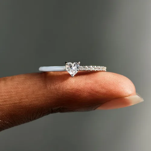 Miniatura 3 de Story Jewellery - Anillos de corazón para mujer, anillos de promesa de medio esmalte cortados en corazón para madre, hija, mejores amigas, chapados