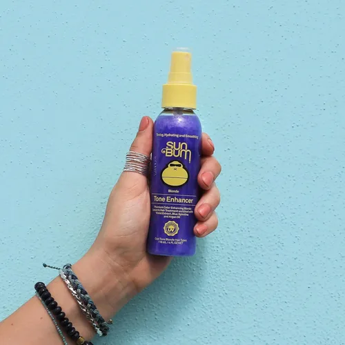 Miniatura 3 de Sun Bum Potenciador de tono rubio, neutraliza el latón y mejora el color y el brillo del cabello rubio, protege el tóner contra los rayos UV