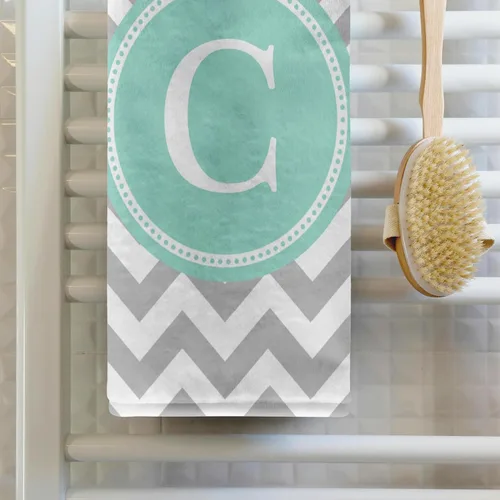 Miniatura 2 de 3dRose Toalla, Letra C Gris y Blanco Chevron con Monograma Menta Personal Inicial C