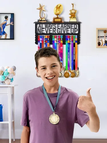 Miniatura 3 de Biggun Estante de exhibición de medallas y trofeos de metal - Colgador de medallas fácil de instalar con estante para trofeos, soporte para medallas