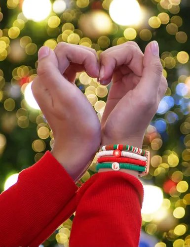 Miniatura 5 de TOYOUTHS Pulsera con cuentas Heishi compatible con Apple Watch para mujeres, niñas y niños, linda pulsera elástica de arcilla, pulsera apilable