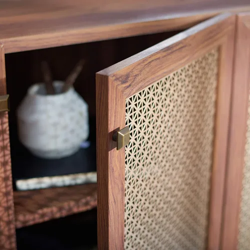 Miniatura 10 de SAFAVIEH Piran Soporte de TV para pantalla plana de hasta 70 pulgadas, nogal y dorado, 4 puertas con almacenamiento interior, consola multimedia