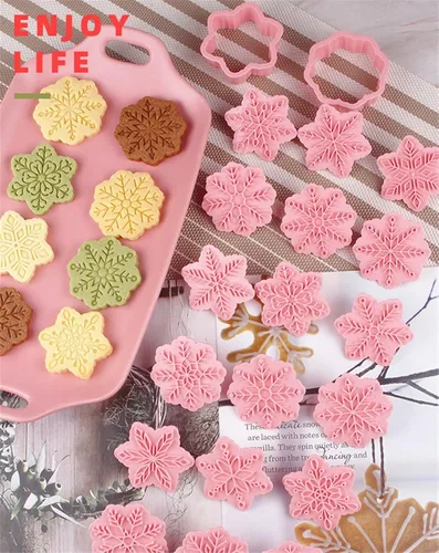 Miniatura 8 de Juego de 9 patrones de sellos de galletas de copo de nieve 3D, plástico de grado alimenticio, 6 ramas con forma de copos de nieve, cortadores