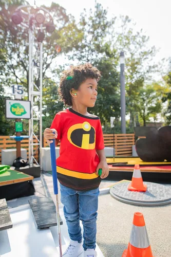 Miniatura 7 de Disney Pixar Monsters Inc. Mike Lightning McQueen Sully Incredibles - Camiseta (4 unidades)