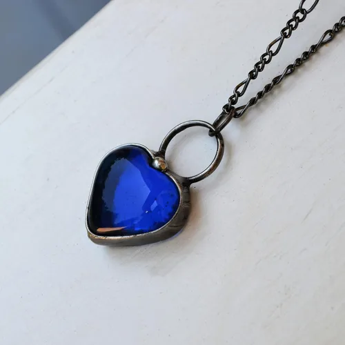 Miniatura 32 de Handmade Glass Chunky Heart Necklace