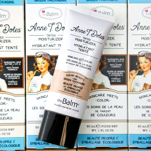 Miniatura 4 de theBalm Anne T. Dotes Crema hidratante tintada, 10 (para una piel muy clara), 1 onza líquida, 7168