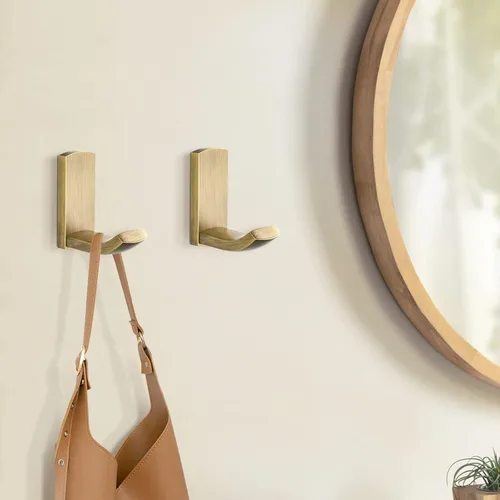 Miniatura 3 de WINCASE Gancho para toallas de latón antiguo, ganchos para bata de pared de baño, montaje vintage, ganchos rústicos para ropa de baño, paquete de 4