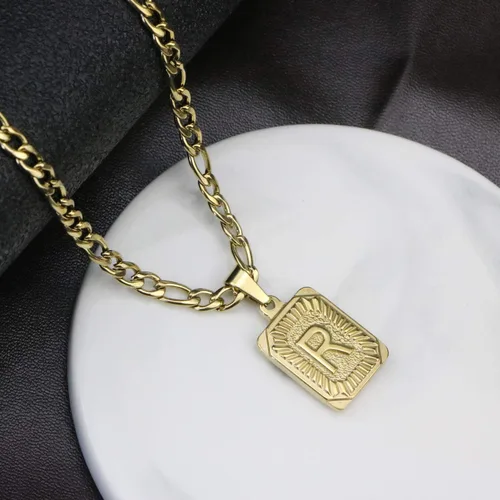 Miniatura 4 de Joycuff - Collar con dije de letra inicial, chapada en oro de 18 quilates, medallón rectangular con alfabeto cuadrado, hecho a mano, de acero