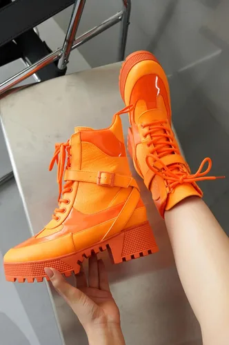 Miniatura 2 de Cape Robbin Botas de combate gruesas Hot Rod para mujer, botines altos con cordones, botas de tacón grueso