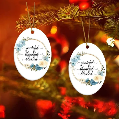 Miniatura 8 de Adornos de Navidad con cita de corona de flores, adorno ovalado de porcelana de Grateful Thankful Blesed, decoración de árbol de Navidad, regalos