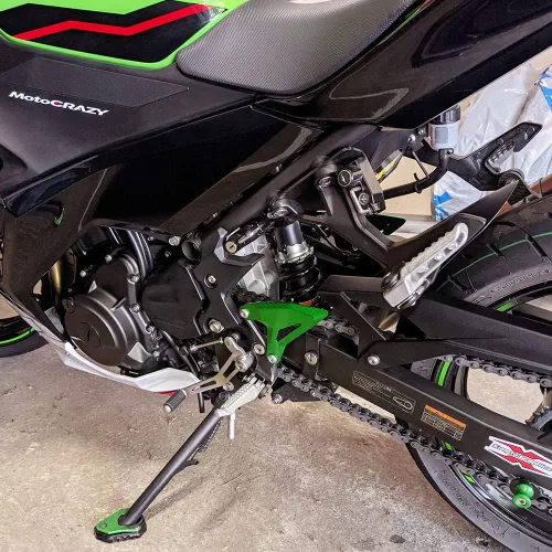 Miniatura 5 de Accesorios de la motocicleta Rider Pies delantero Reposapiés Juego de placas de talón Protector (para vehículo Kawasaki) NINJA400 Z400 NINJA 400 500