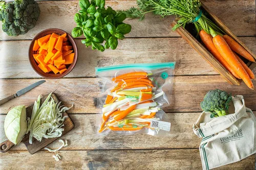 Miniatura 8 de MASTRAD - Stor'eat Smart Bags S - Bolsas reutilizables para Sous Vide - Mantén la comida fresca - Cocina saludable - Juego de 10-8.7 x 8.3 pulgadas