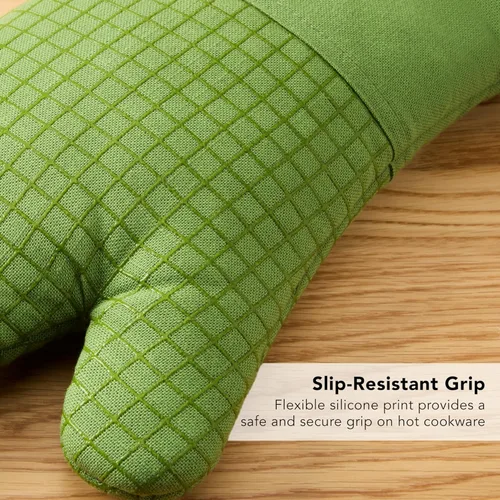 Miniatura 7 de KITCHENAID Gourmet Series Gridlines - Juego de 2 guantes de horno resistentes al calor hasta 600 °F, agarre de silicona suave, puño magnético, verde