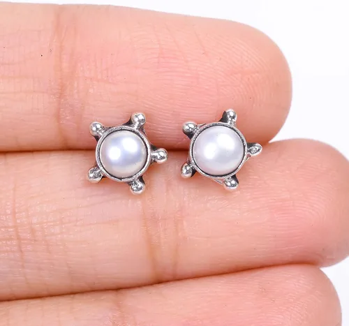 Miniatura 21 de Round Gemstone Stud Design 2