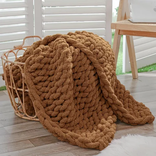 Miniatura 17 de Bigacogo Manta de punto grueso para sofá, 51 x 63 pulgadas, 100% tejida a mano con hilo de felpilla grueso jumbo, acogedoras y suaves mantas grandes