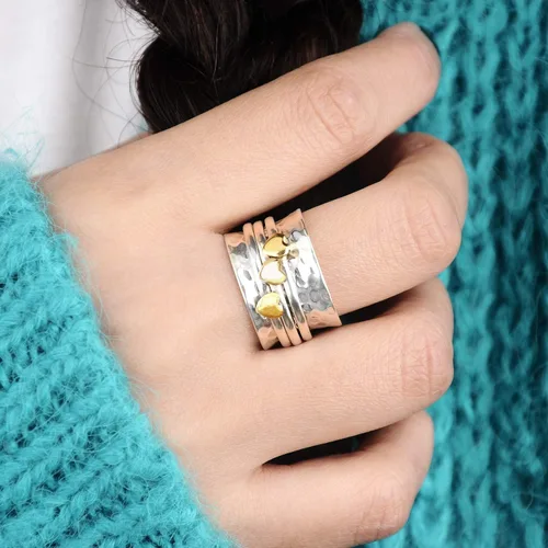 Miniatura 7 de Boho-Magic Anillo giratorio para mujer de plata de ley 925 con corazones de latón y bandas antiestrés