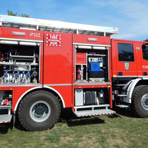 Miniatura 5 de Fasmov Paquete de 10 calcomanías para extintor de incendios en el interior, calcomanías de vinilo autoadhesivas de 5 x 4 pulgadas, resistentes a