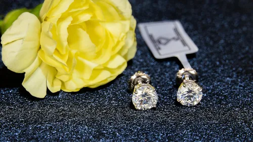 Miniatura 5 de Aretes de tuerca con certificación IGI de 1 a 10 quilates de color D-E y claridad VS1-VS2 cultivados en laboratorio para mujer, aretes de oro blanco